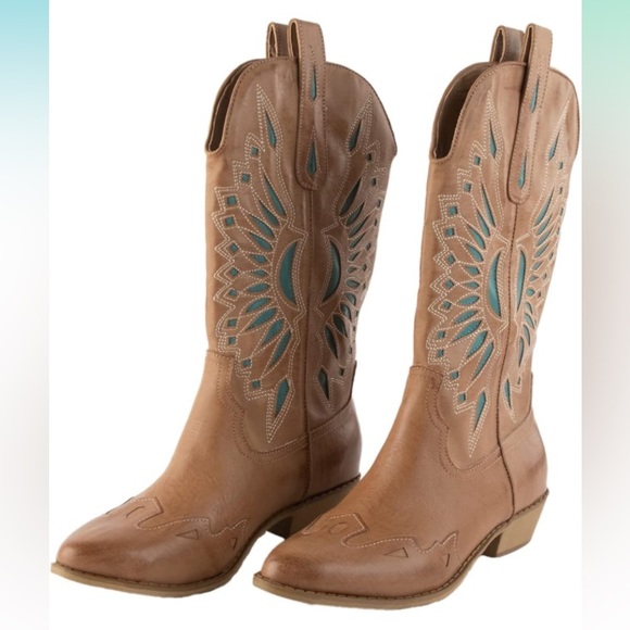 Coconuts by Matisse Shoes - Coconuts by Matisse size 6
Women's Bandera Western Boot